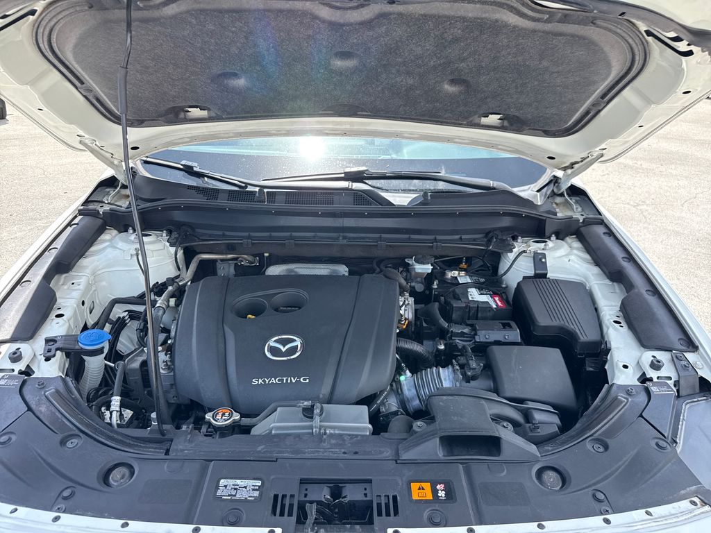 Certified Used 2020 White Mazda Grand Touring image 28