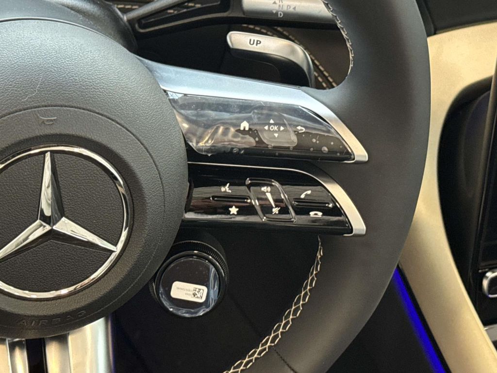 Thumbnail: 2025 Mercedes-Benz SL-Class - 17