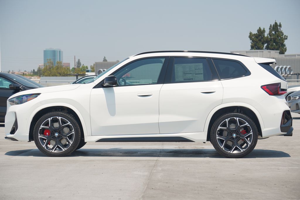 Thumbnail: 2025 BMW X1 - 4