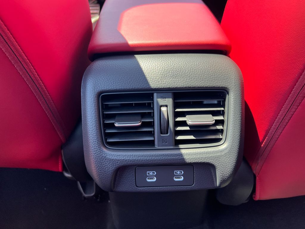 Thumbnail: 2025 Acura ADX - 22