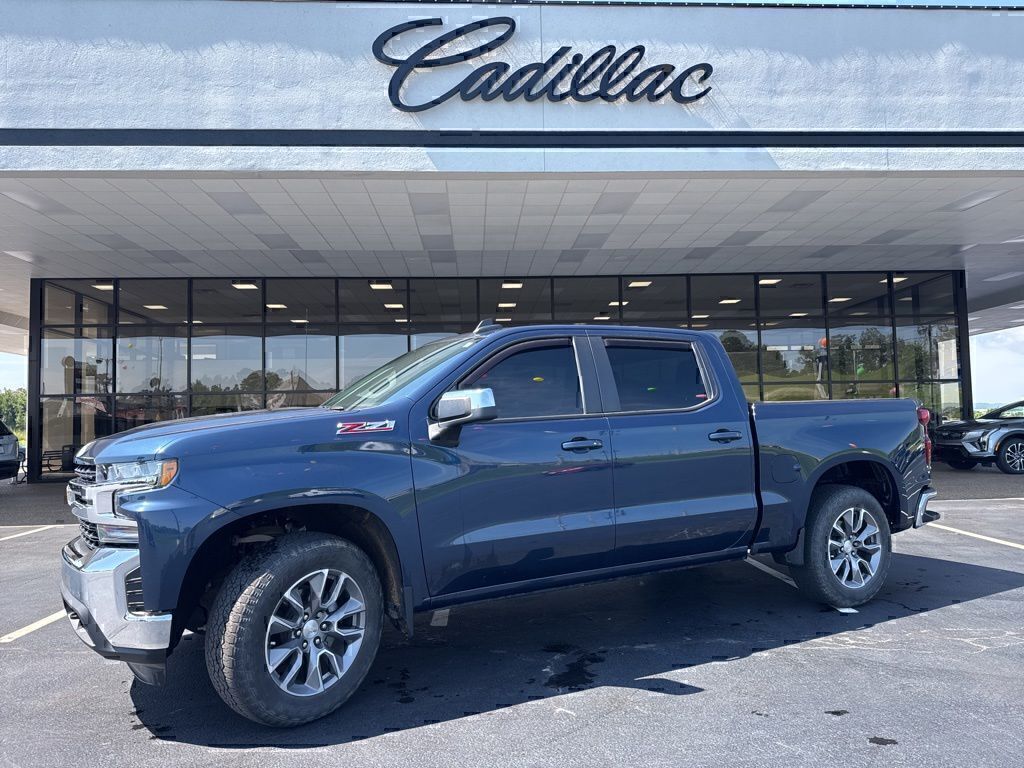 Blue Metallic 2021 Chevrolet Silverado 1500 LT Crew Cab 4WD Pickup Truck Four-Wheel Drive 8-Speed Automatic