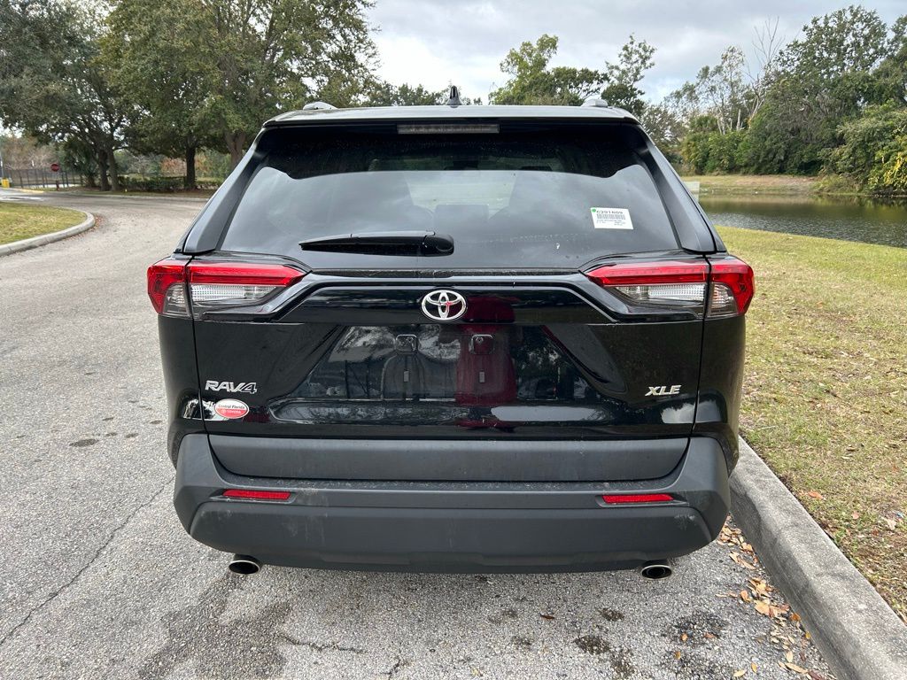 Thumbnail: 2024 Toyota RAV4 - 4