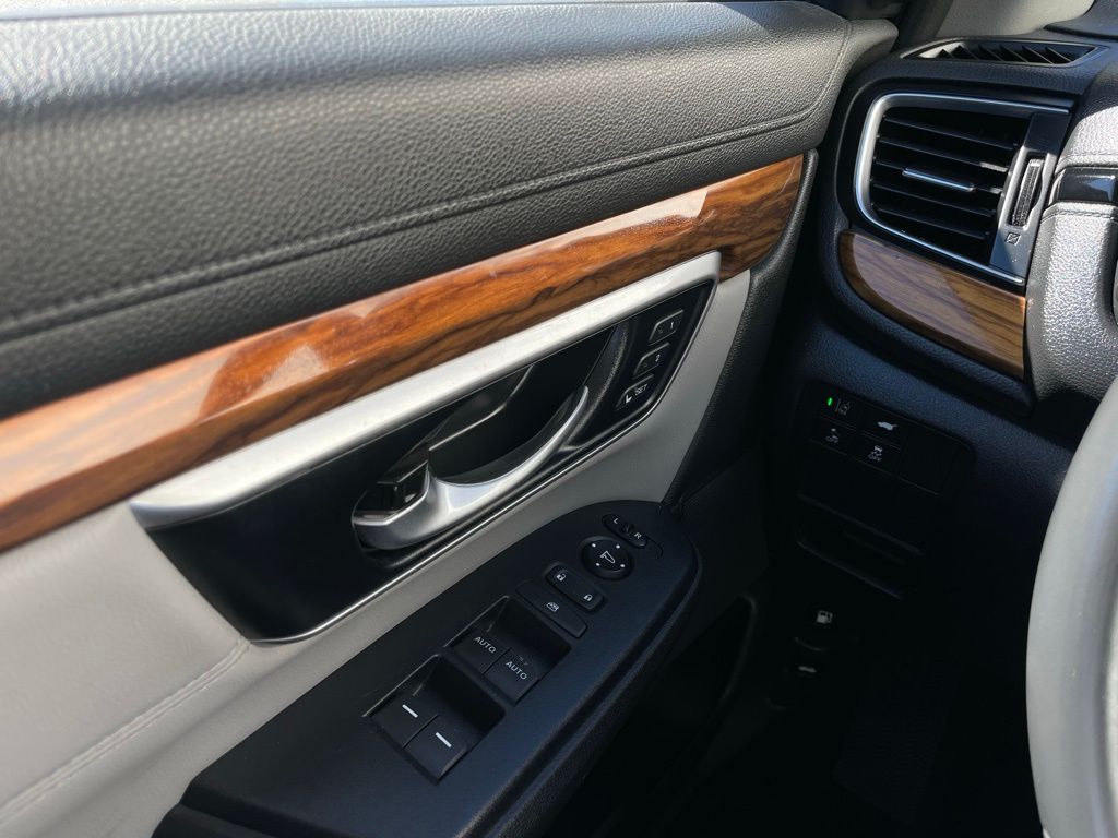 Thumbnail: 2022 Honda CR-V - 23