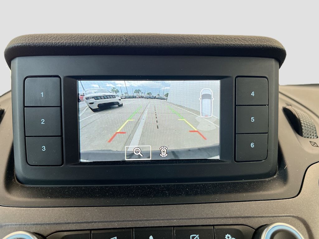 Used 2022 White Ford XL image 14