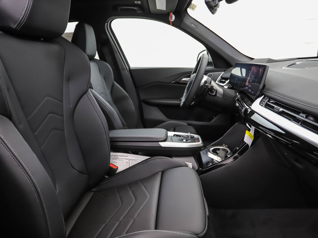 Thumbnail: 2026 BMW X1 - 31