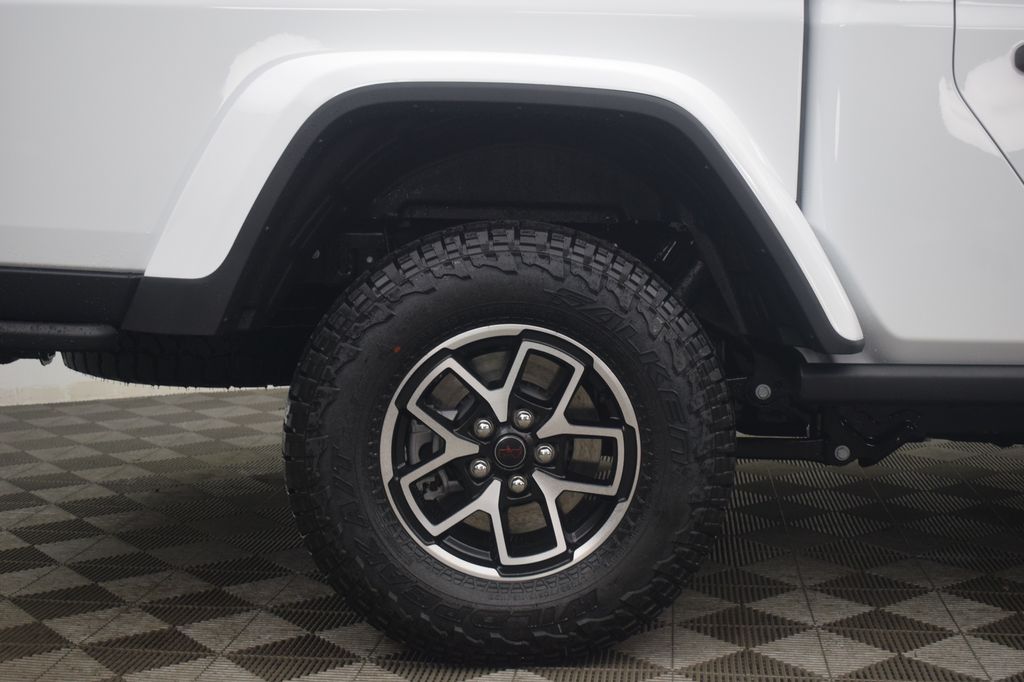 new 2026 Jeep Gladiator car, priced at $59,025
