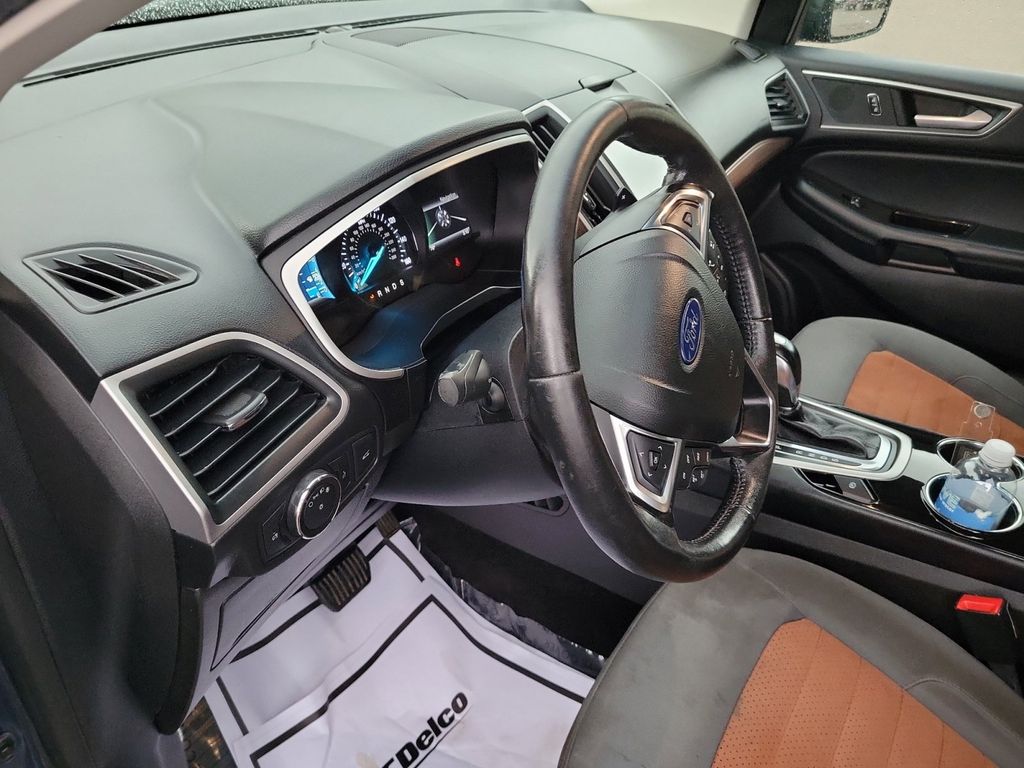 2018 Ford Edge SEL 14