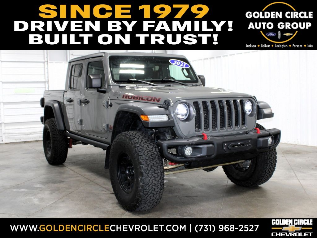 Sting-Gray Clearcoat 2021 Jeep Gladiator Pickup Truck Four-Wheel Drive 8-Speed Automatic