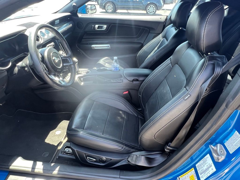 Thumbnail: 2019 Ford Mustang - 7