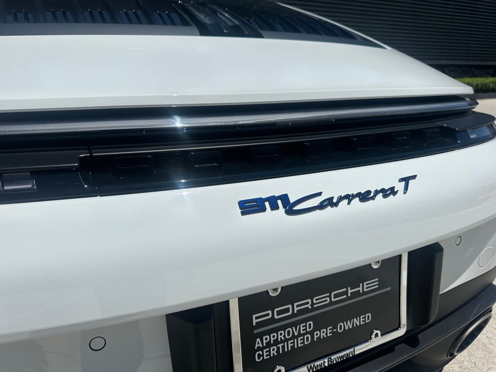 Thumbnail: 2026 Porsche 911 - 14