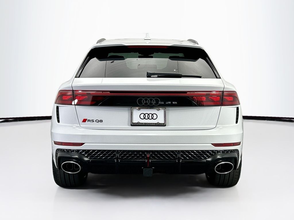 Thumbnail: 2026 Audi RS Q8 - 6