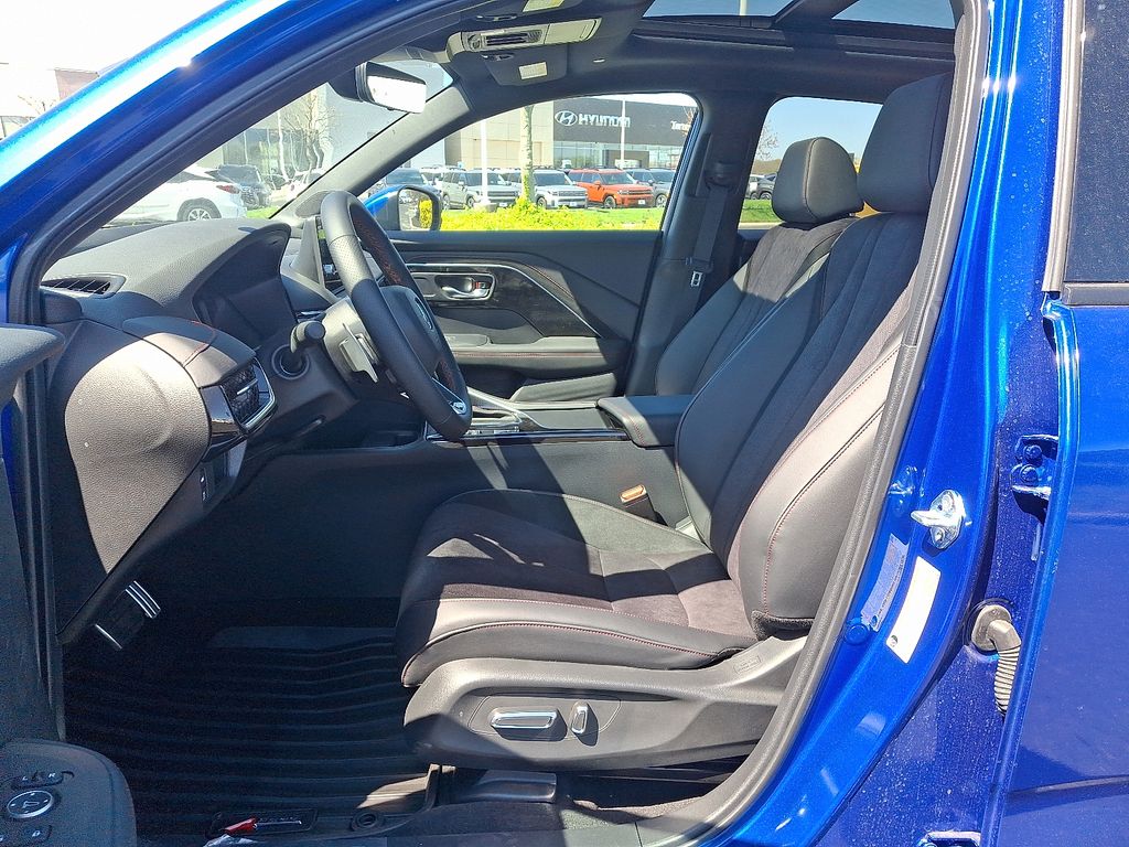 2025 Acura ADX A-SPEC 5