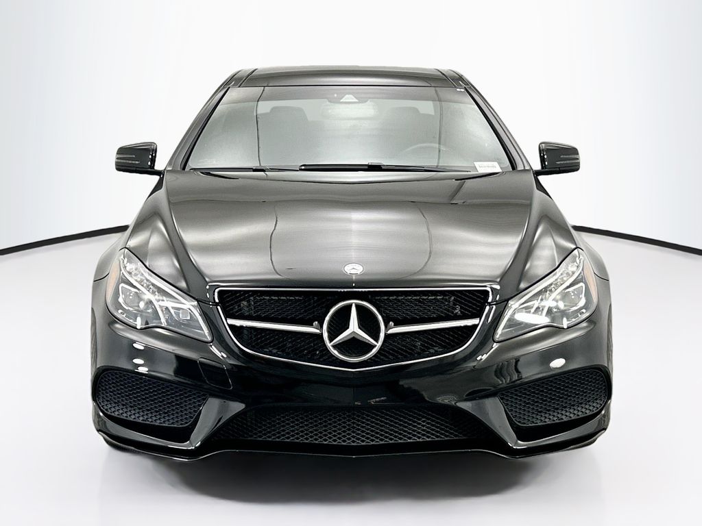 Thumbnail: 2017 Mercedes-Benz E-Class - 2