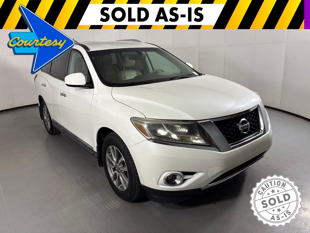 Pearl White 2015 Nissan Pathfinder SUV / Crossover Front-Wheel Drive Continuously Variable Transmission