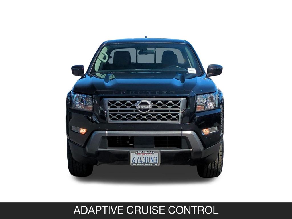 View vehicle photo 4