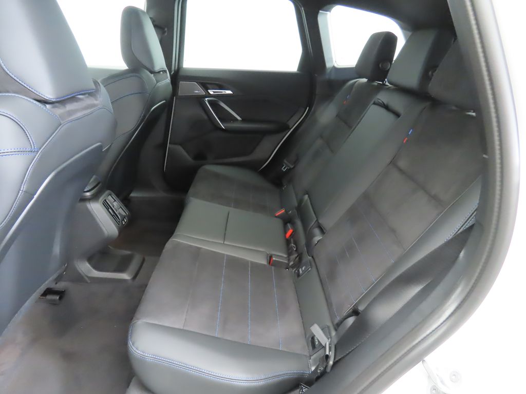 Thumbnail: 2026 BMW X1 - 21