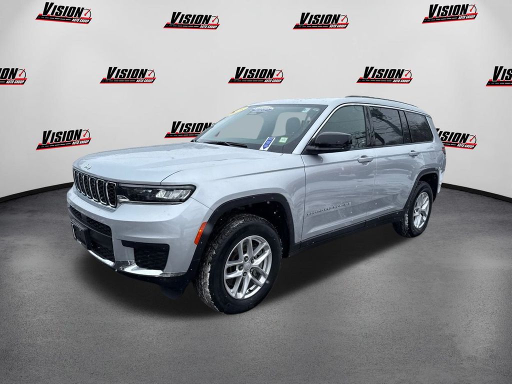 2025 Jeep Grand Cherokee L Laredo 4WD