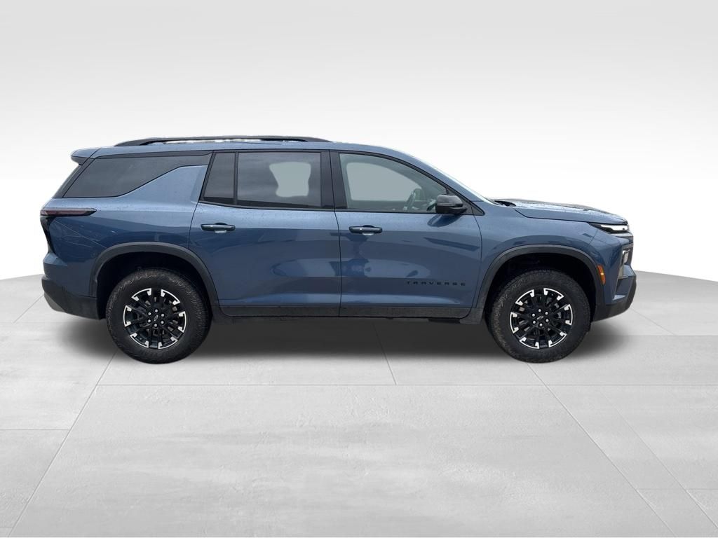 Used 2024 Chevrolet Traverse SUV
