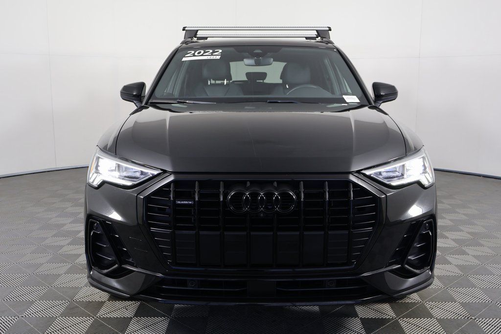 Thumbnail: 2022 Audi Q3 - 2