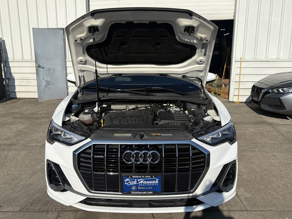 2021 Audi Q3 Premium