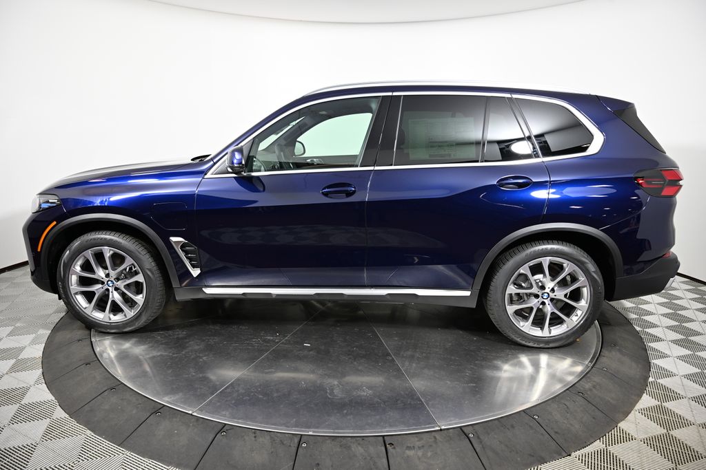 Thumbnail: 2026 BMW X5 - 2