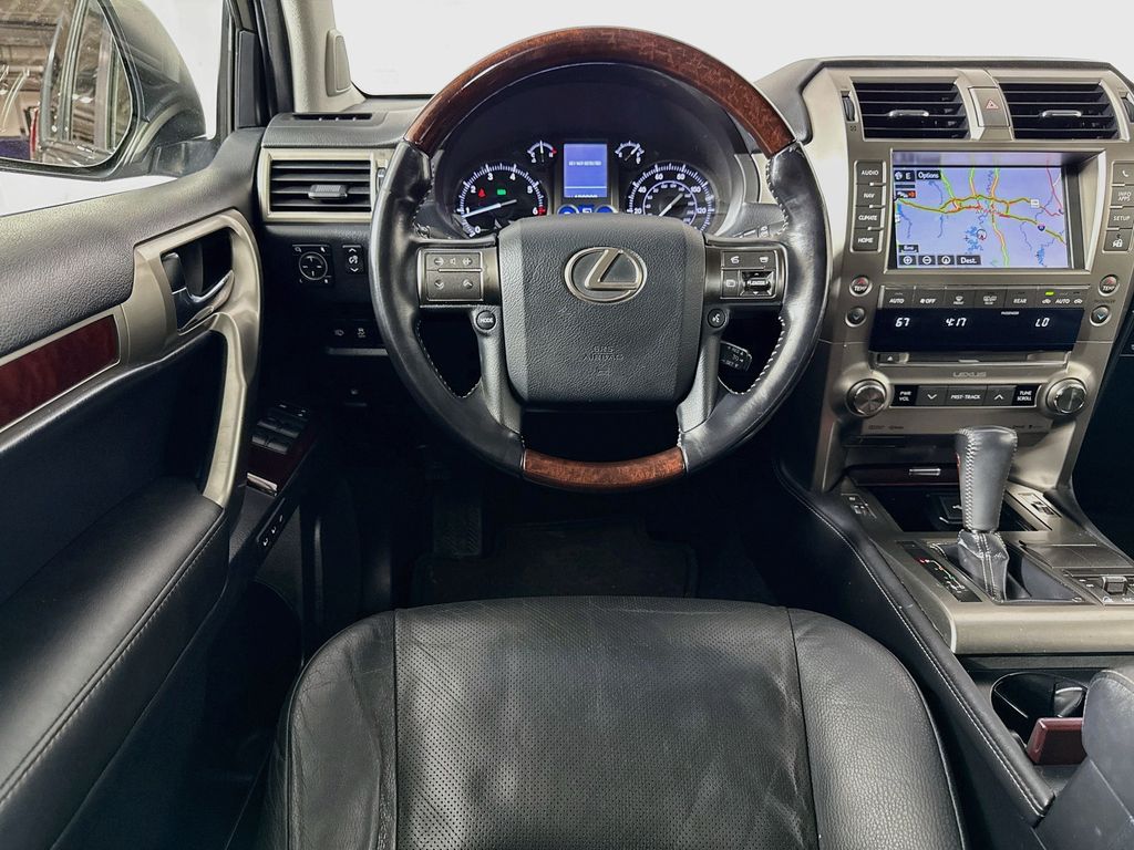 Thumbnail: 2017 Lexus GX - 24