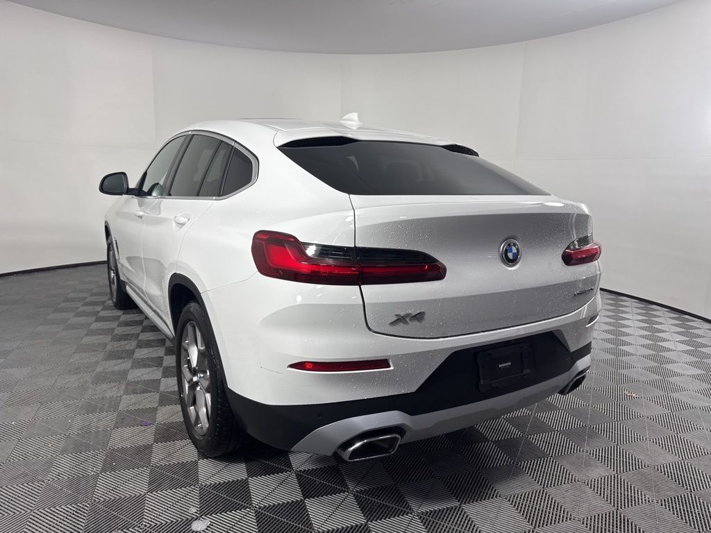 Thumbnail: 2023 BMW X4 - 7