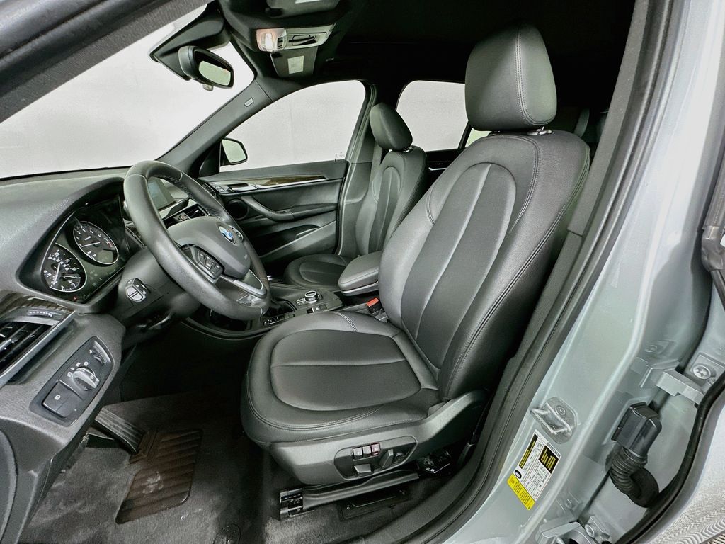 Thumbnail: 2018 BMW X1 - 21
