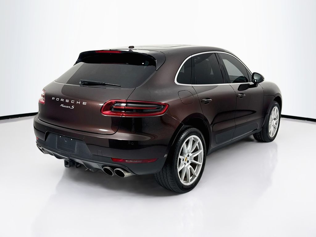 Thumbnail: 2018 Porsche Macan - 5