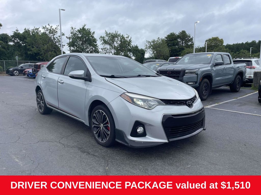 Classic Silver Metallic 2016 Toyota Corolla Sedan Front-Wheel Drive 6-Speed Manual