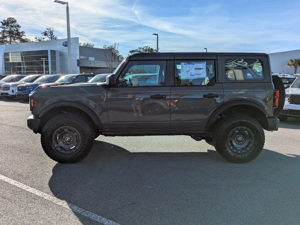 2025 Ford Bronco 