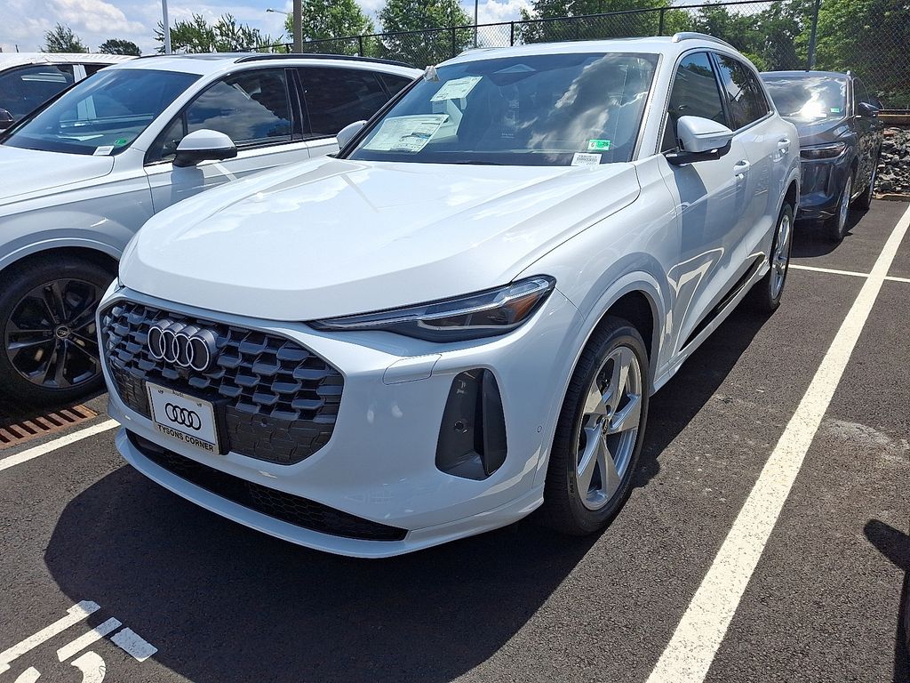Thumbnail: 2025 Audi Q5 - 1