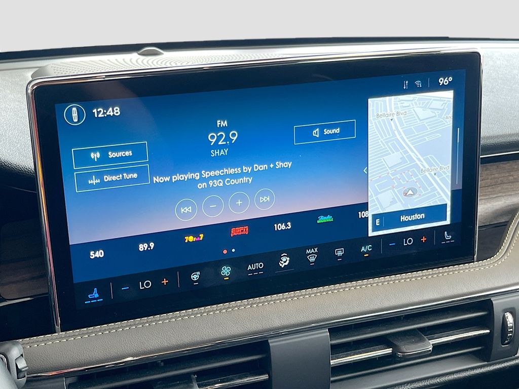 2023 Lincoln Corsair Reserve White at Monument Chevrolet