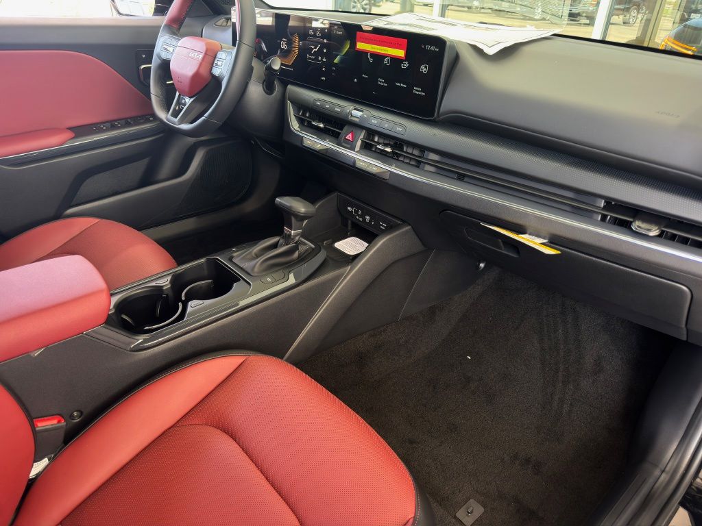2026 Kia K4 GT-Line Black at Community Kia