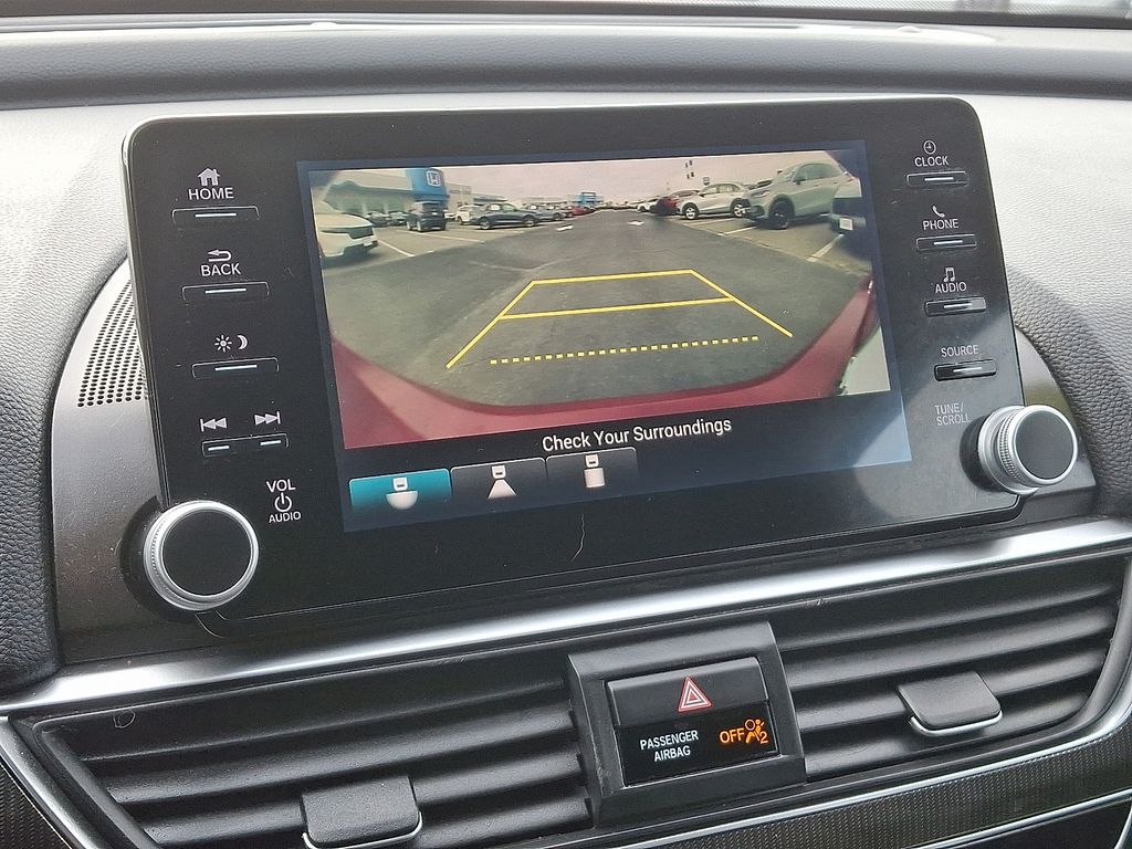 Thumbnail: 2018 Honda Accord - 18