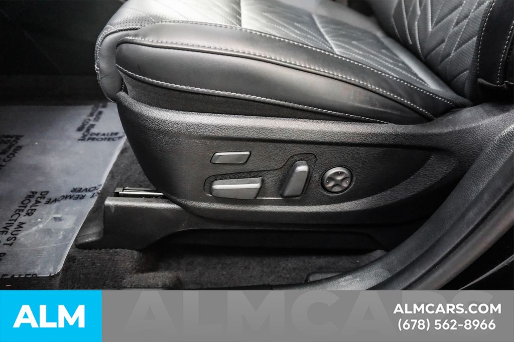 Used 2025 Black Kia SX-Prestige X-Line image 28