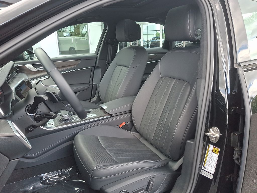 Thumbnail: 2023 Audi A6 - 13