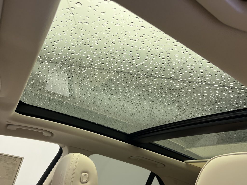 Thumbnail: 2026 Mercedes-Benz GLE - 22