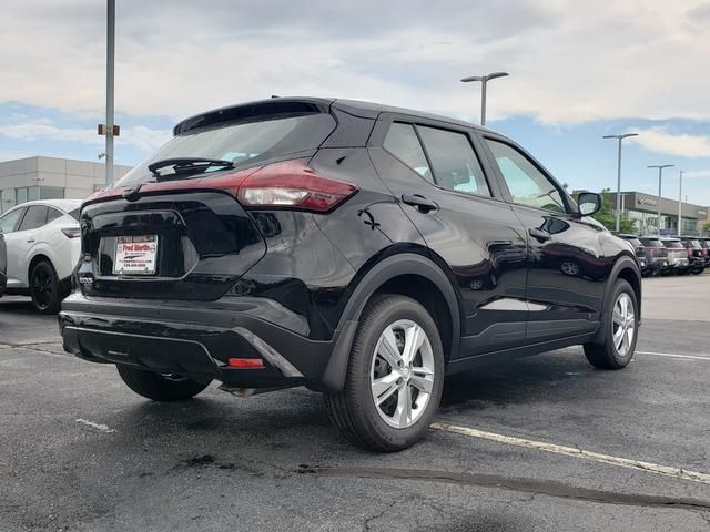 new 2025 Nissan Kicks Play car, priced at $21,149