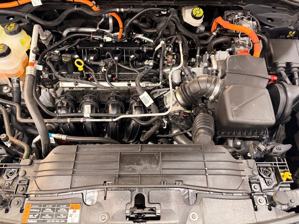 2021 Ford Escape Hybrid SEL