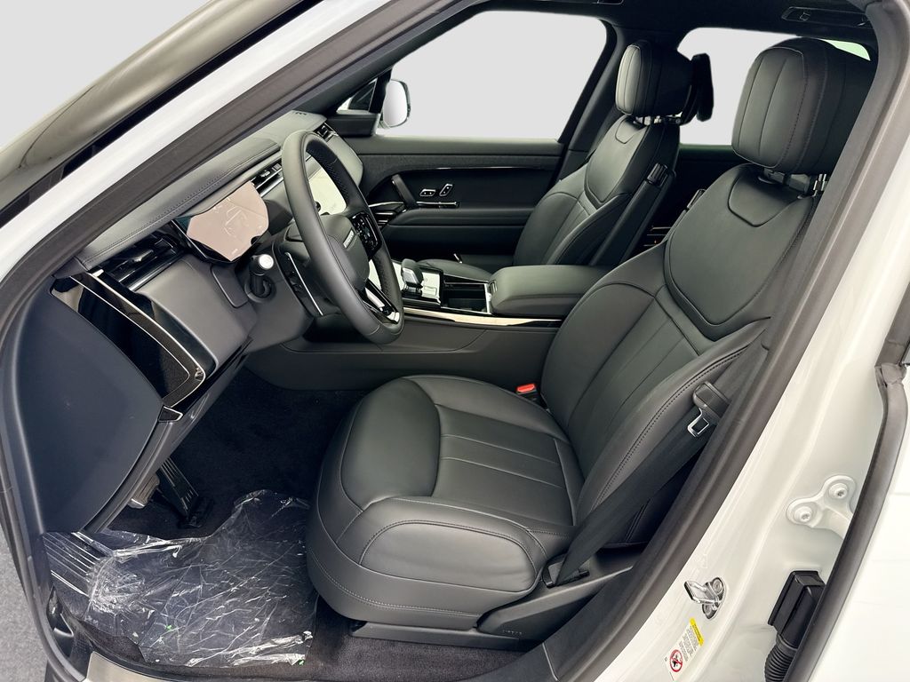 Thumbnail: 2026 Land Rover Range Rover Sport - 18