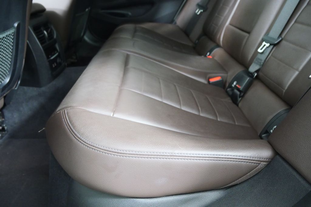 2019 BMW 3 Series 330i 15