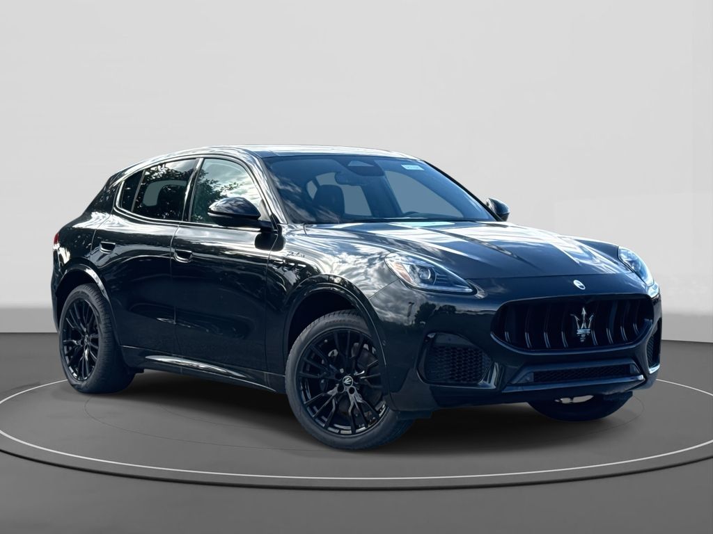 2025 Maserati Grecale Modena AWD   