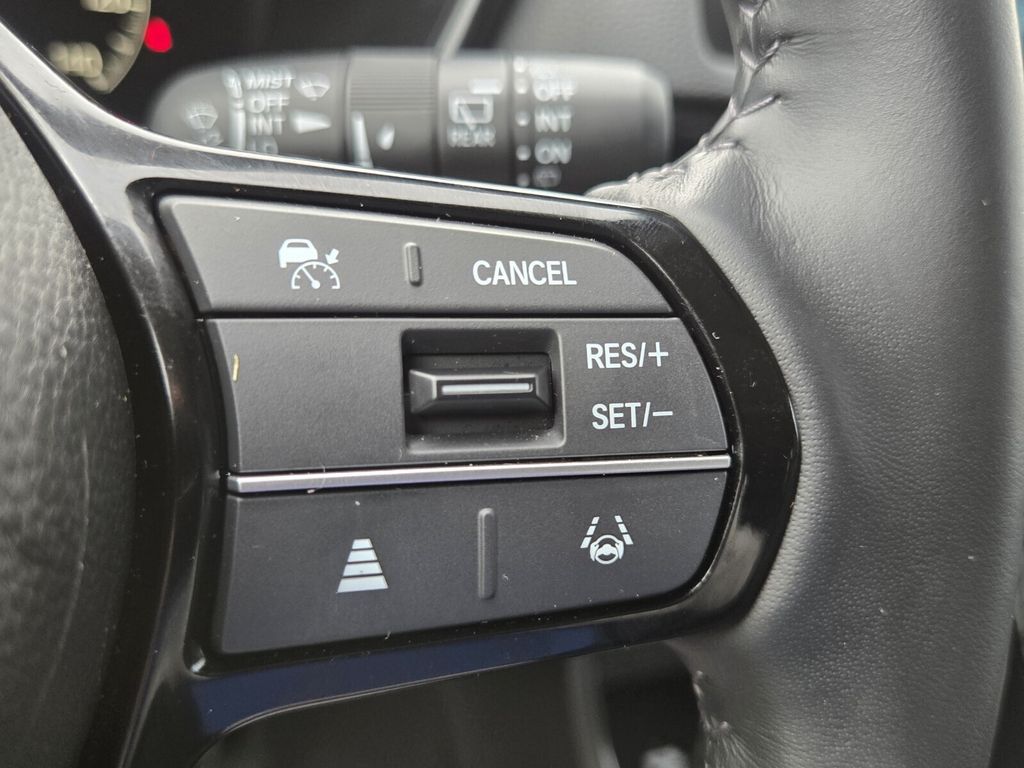 2025 Honda CR-V - $32,998