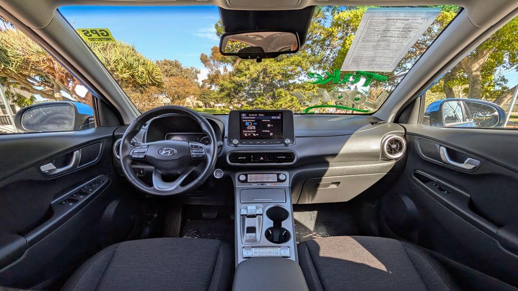 Used 2022 Hyundai Kona Electric SEL 4D Sport Utility