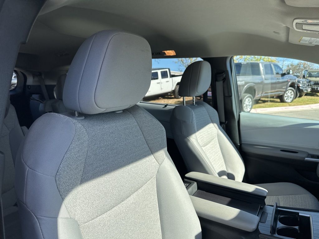 Used Car 2025 Toyota Sienna  Le For Sale Under $40,000 In Austin, Texas