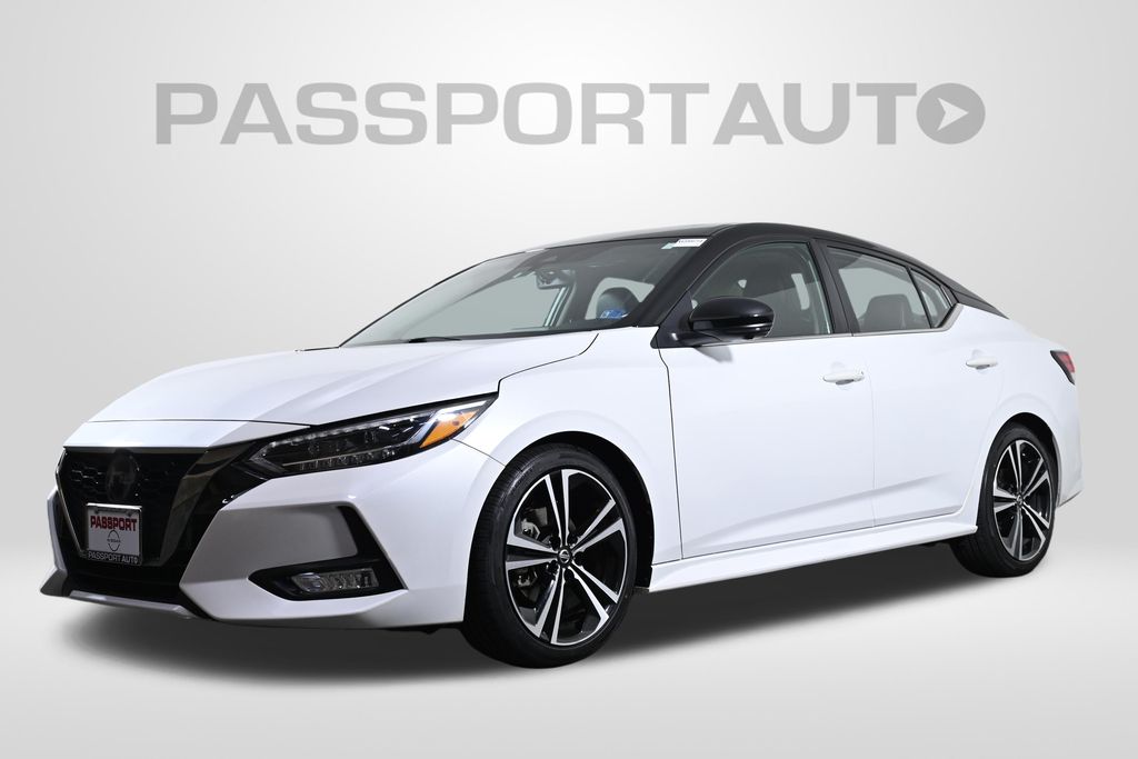 Aspen White Tricoat/Super Black 2023 Nissan Sentra Sedan Front-Wheel Drive Automatic