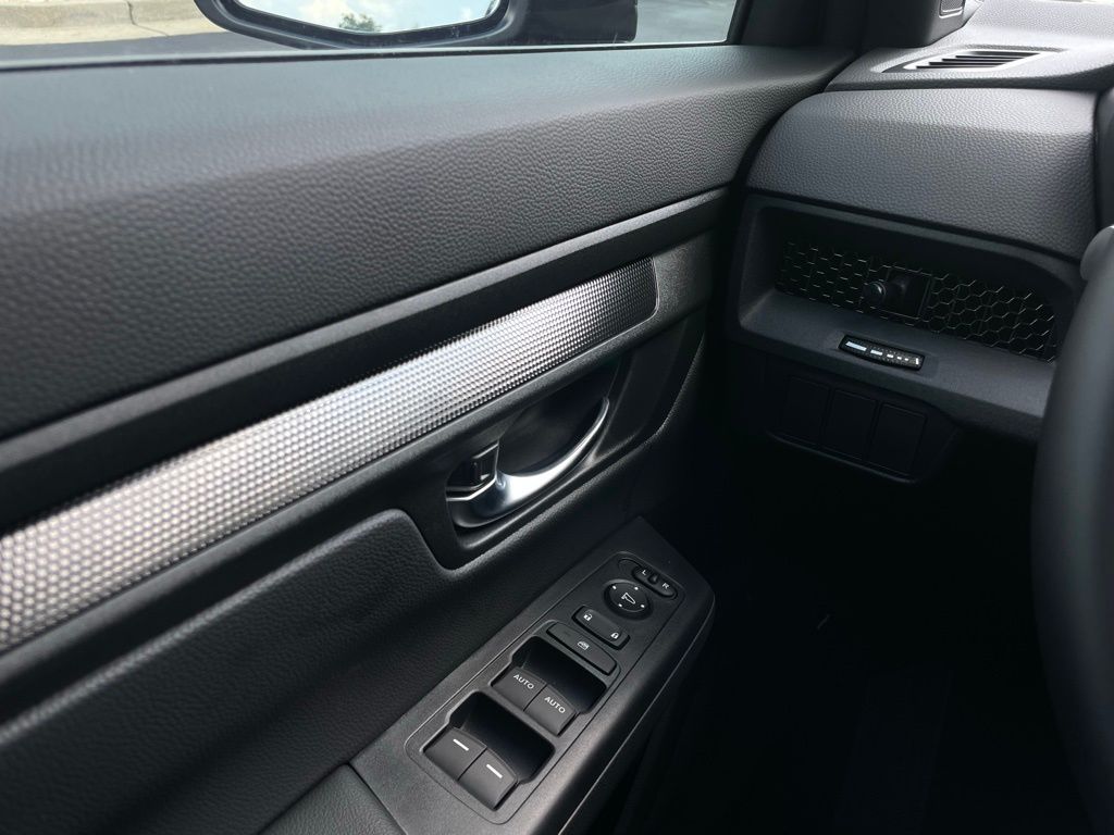 Thumbnail: 2026 Honda CR-V - 23