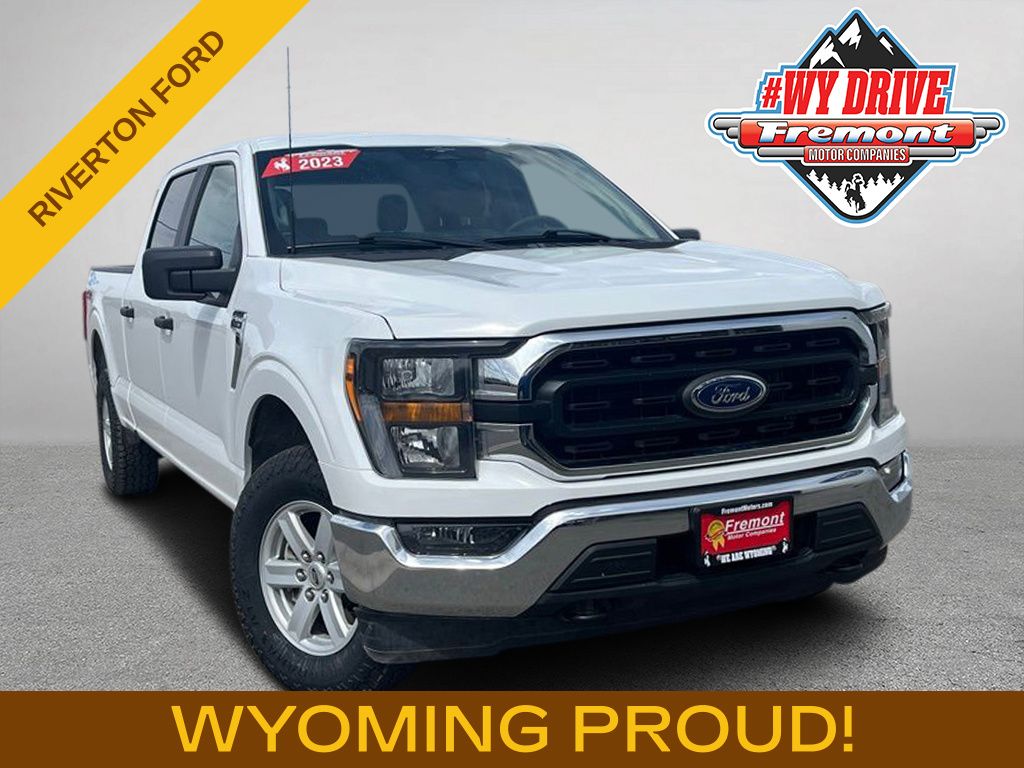 Oxford White 2023 Ford F-150 XLT SuperCrew 4WD Pickup Truck Four-Wheel Drive Automatic