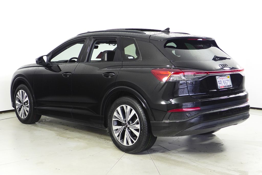 Thumbnail: 2025 Audi Q4 e-tron - 9